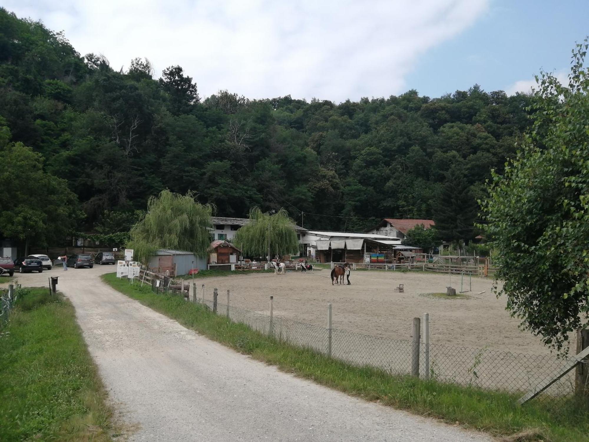 Locazione Turistica Varaita-Brossasco Екстер'єр фото